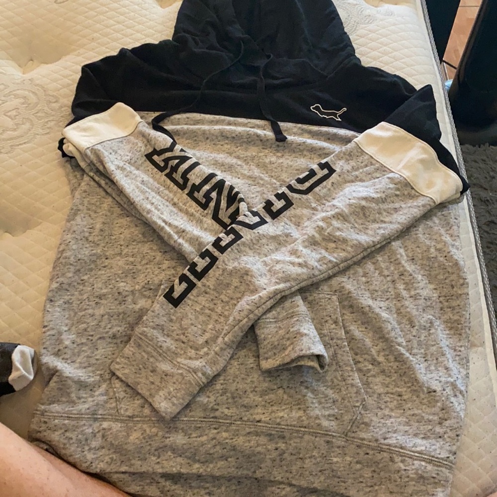 PINK!!💕 EUC!!! Hoodie